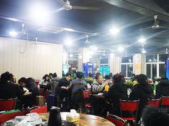 大堂-皖北巫氏三胖地锅鸡(长淮总店)