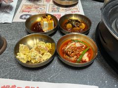 -草家酱蟹炭火烤肉店(珲春南路二店)