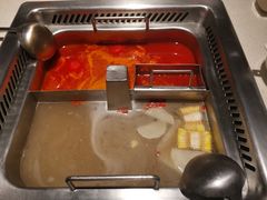 番茄锅底-海底捞火锅鲜切牛肉主题店(长寿路店)