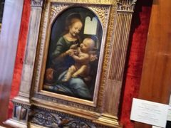 -滴血救世主教堂