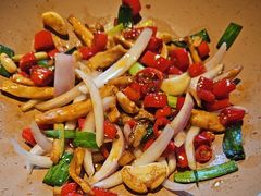 -八府香鸭·啫啫煲(华山路店)