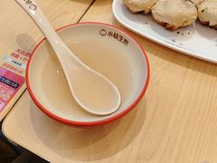 -小杨生煎(浦江欢乐颂店)