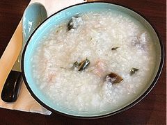 皮蛋瘦肉粥-必胜客(环球店)