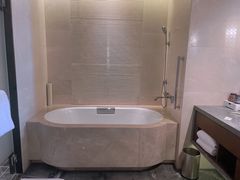 -舟山希尔顿酒店