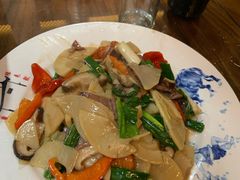 -缘来聚·徽菜名店(黄山宏村店)