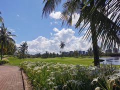 -海南鉴湖蓝湾高尔夫球会