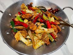 -渔语鱼酸菜鱼新川菜(来福士店)