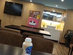 -喜士多便利店(上海虹桥枢纽国展中心云和夜泊酒店店)