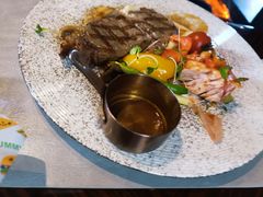 -YUE·6·西式融合餐厅(外滩六号店)