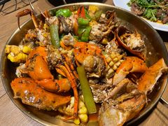 -臻鲜燕海鲜融合餐厅(金陵style店)
