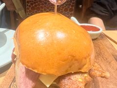 -Lia Cafe Bar Restaurant松山咖啡屋