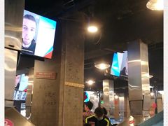 -马路牙子烧烤音乐酒馆(望京店)
