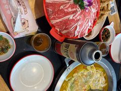 -谭公鱼头·鲜鱼火锅·小龙虾·江湖菜(秀沿路店)