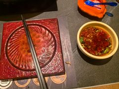 -牛YO寿喜烧·铁板烧和牛火锅自助(市府恒隆店)