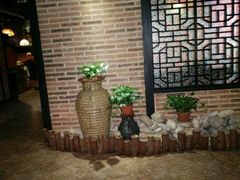 -树下时尚餐厅(翠园街店)