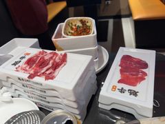-魁牛·潮汕牛肉自助火锅(沈辽路万达店)