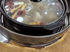 -濠轩阁特色生蚝火锅(水湾路店)