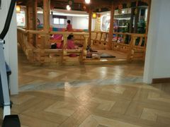 -绿岛汤泉韩式休闲会所