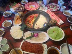 -袁老四重庆老火锅(桐梓坡店)