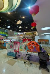 -玩塾品格乐园(宇宙太空龙旗店)