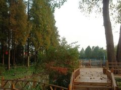 -上海怡沁园度假酒店