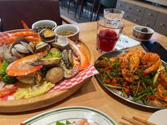 -日进一片海.生腌海鲜火锅.宵夜烧烤(三里屯总店)