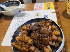 -包整·丝娃娃(一览甲秀楼风景店)