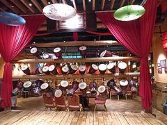 大堂-老滇山寨•云南特色菜•地方菜•民族风情歌舞表演(金碧店)