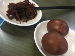 -四平包子铺