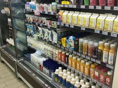 -全家便利店(东直门店)