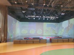 -小鸡哆哆故事屋·儿童乐园(嘉里城店)