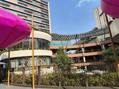-瑞虹新天地月亮湾