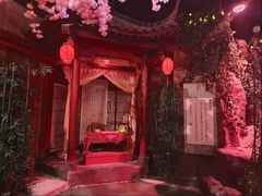 -暴风岛沉浸式体验馆(百联世纪店)