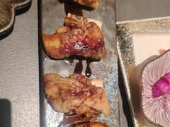 -铭牛烧肉·和牛海鲜自助(高新月牙湖店)