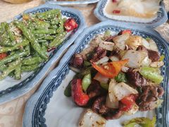 -维吾尔餐厅(宜山路店)