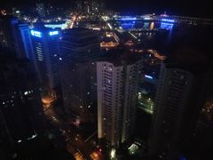 -青岛五四广场海景美仑国际公寓酒店
