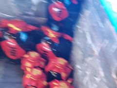 -鱼满舱·鲜活海鲜·正宗鲁菜