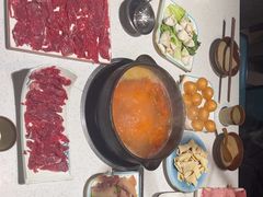-贵府酸汤牛肉火锅·贵州老字号(飞山街店)