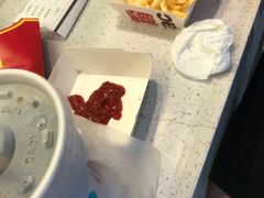 -麦当劳(政通路店)