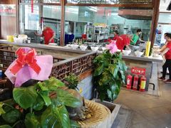 -亿诣蝎府炸酱面羊蝎子火锅(酷车小镇店)