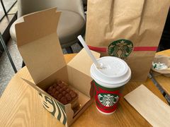 -星巴克臻选(上海合生汇1F店)