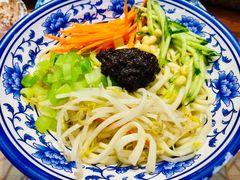 老北京炸酱面-北京炸酱面馆·烤鸭(前门总店)