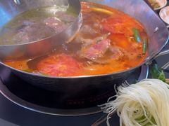 -由衷贵州酸汤牛肉火锅(新桥店)