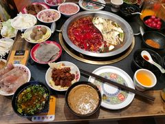 -沸炉重庆老火锅(军事博物馆店)