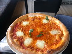 -WOLFGANG PUCK KITCHEN & BAR(迪士尼小镇店)