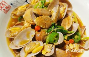 Clams and Squid Stir-fry
