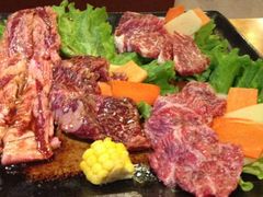 -炼火烤肉店