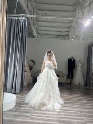 点击看大图 -Lady Jane高端婚纱礼服馆