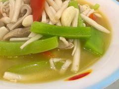 -阆辣荟餐饮(老味道8年·古城店)