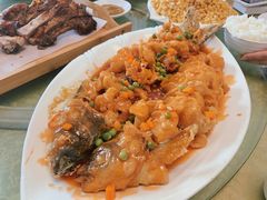 松鼠草鱼-四海回族饭店(前进大街店)